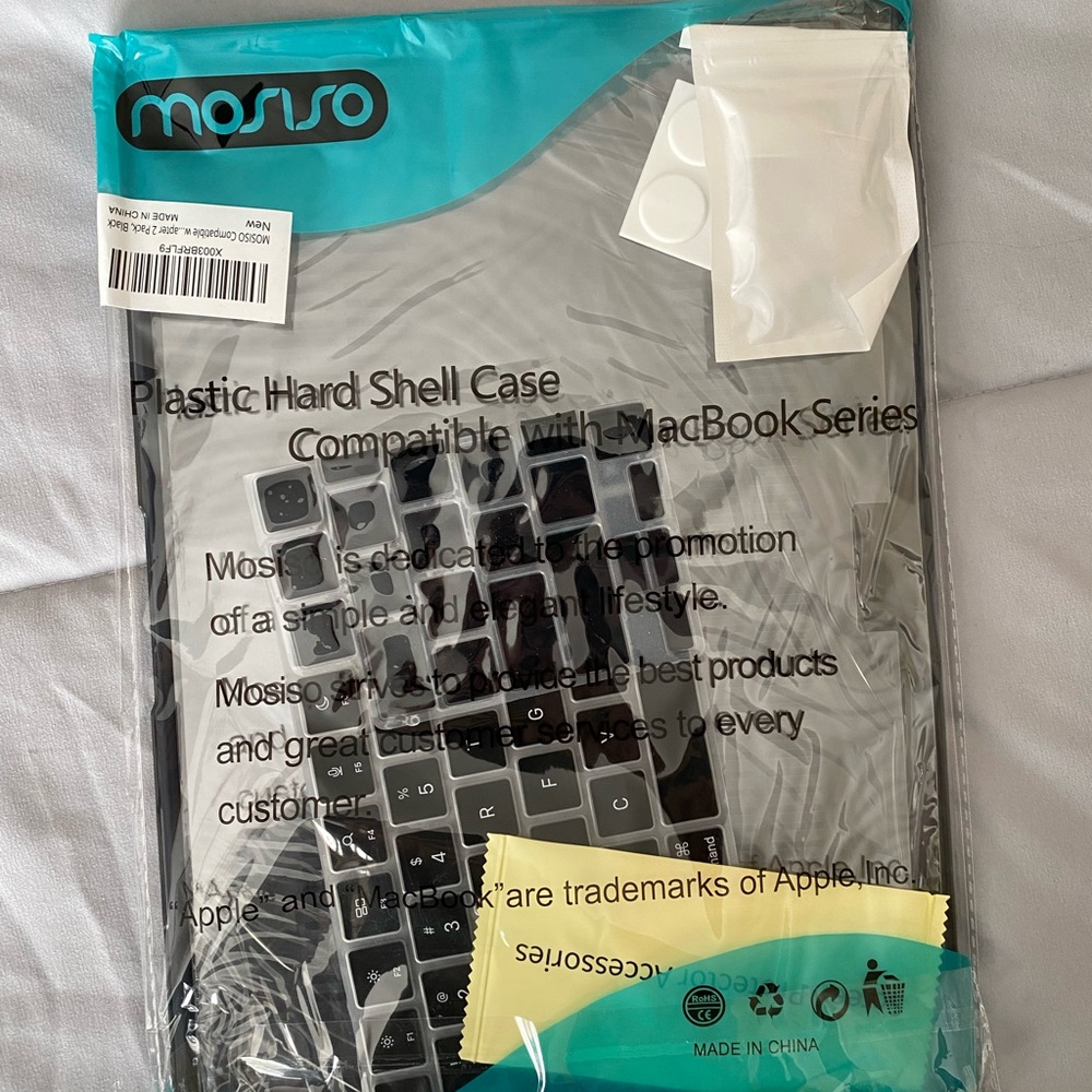 MOSISO Black Hard Shell Case for MacBook